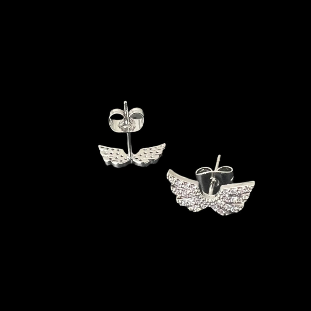 Wings studs