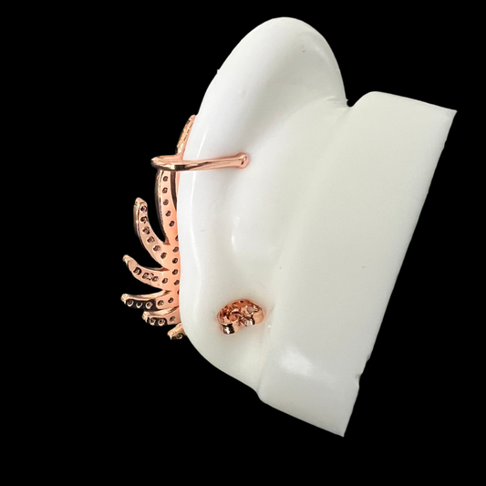 Angel Wing Ear Crawler