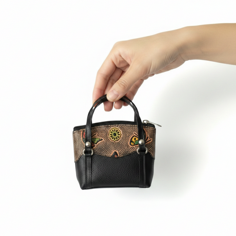 Mariposa Mini Purse proportionate hand scale