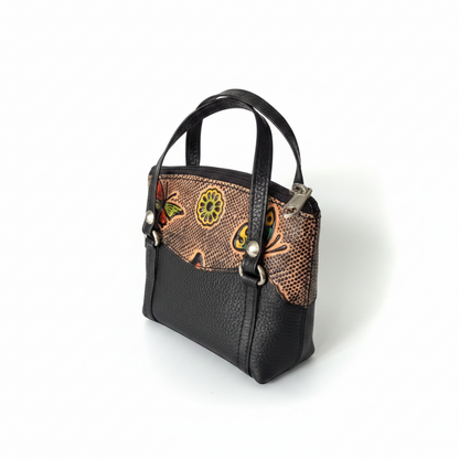 The Mariposa Mini Purse – White Background