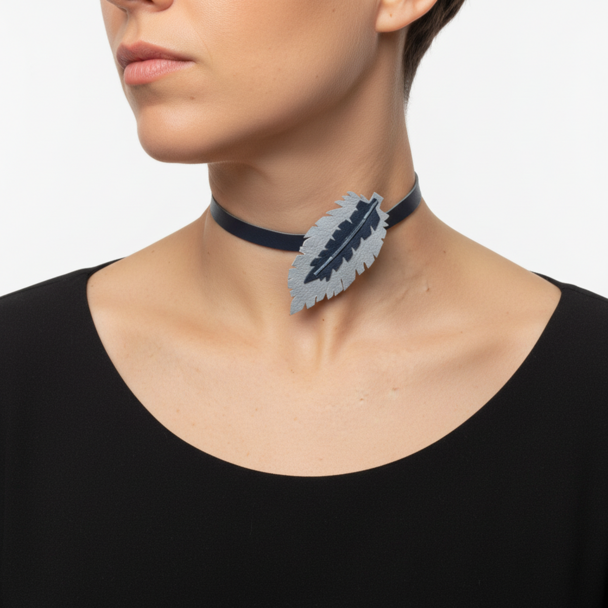 The Plume – Choker Side Pose